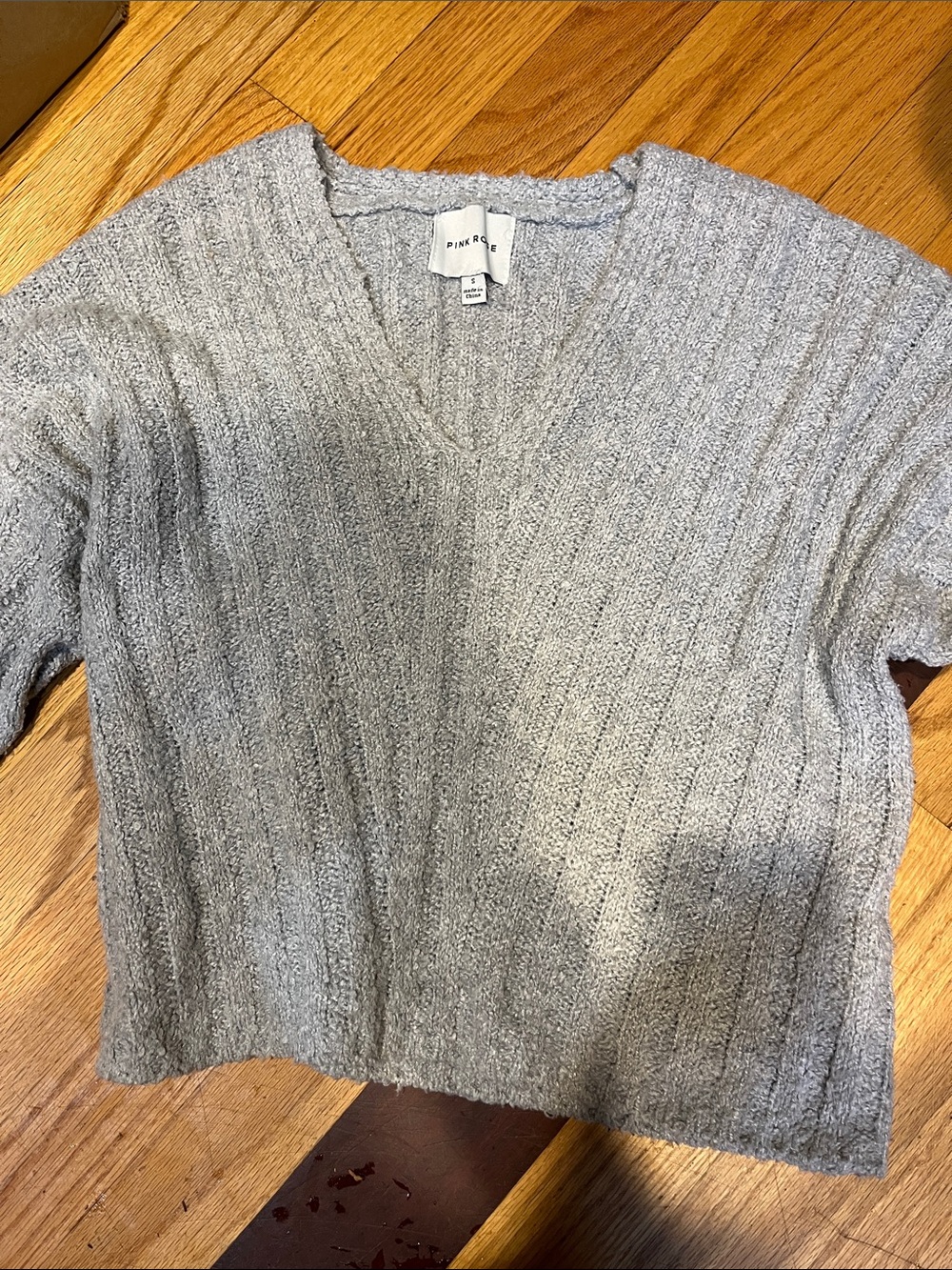 Pink Rose Women's Light Gray Ribbed V-Neck Sweater